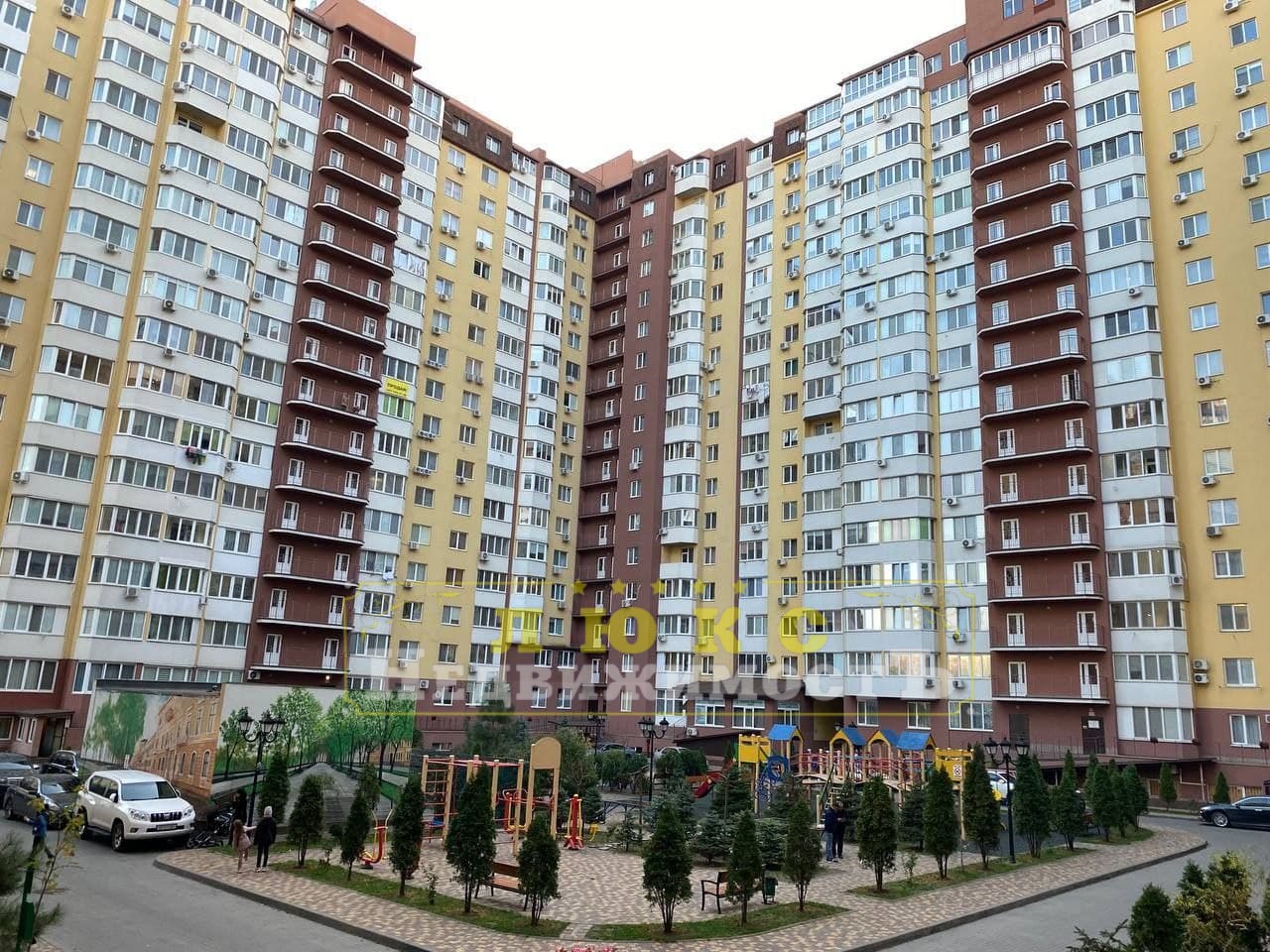 Продам дворівневу квартиру на Таїрова. Пентхаус у ЖК "Левітана" ID 51456 (Фото 2)